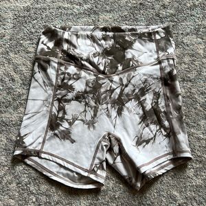 Balance Athletica Oasis Shorts SzS